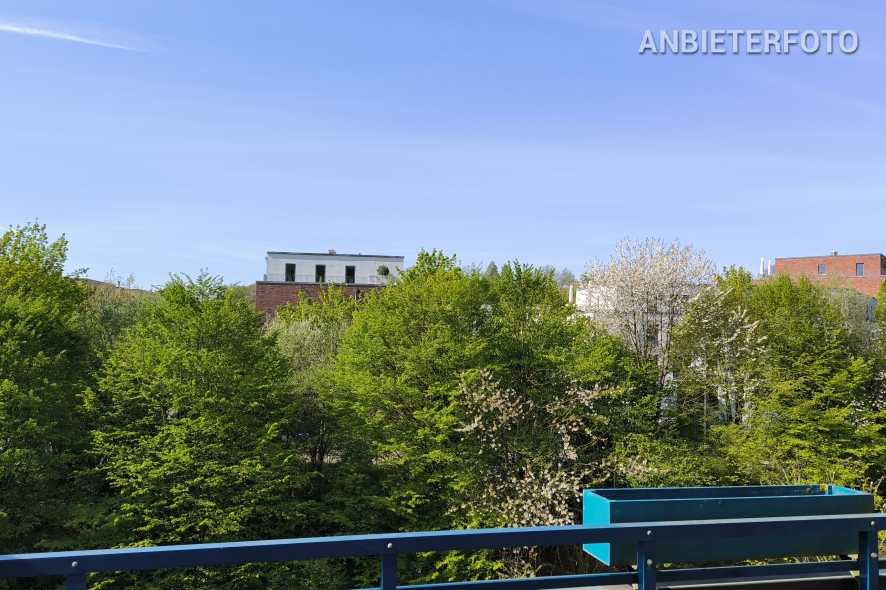 Möblierte Maisonette mit Balkon in Düsseldorf-Stadtbezirk 7-Gerresheim