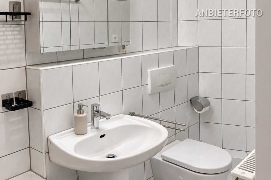 Möblierte 2-Zimmer-Wohnung in Düsseldorf-Altstadt - Erstbezug nach Modernisierung 2026