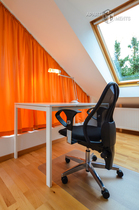 Neat furnished attic studio in good residential area in Bonn-Holzlar