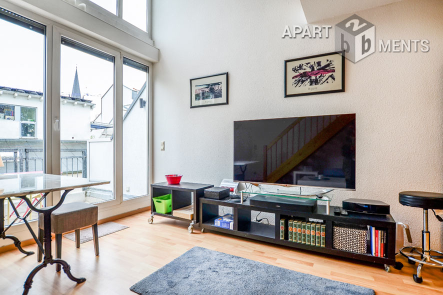 Möblierte Maisonette der gehobenen Kategorie mit Balkon in Bonn-Endenich
