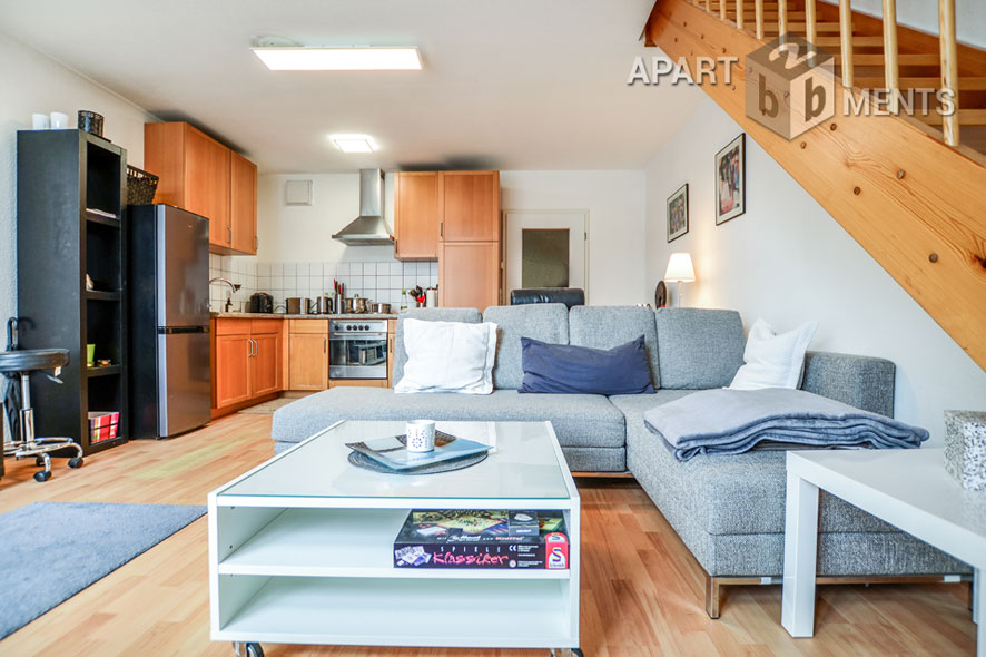 Möblierte Maisonette der gehobenen Kategorie mit Balkon in Bonn-Endenich