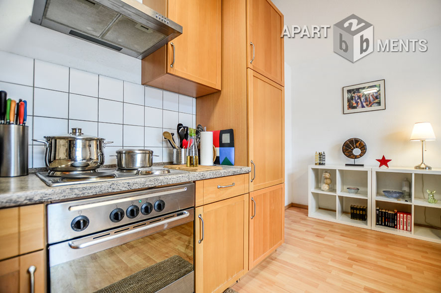 Möblierte Maisonette der gehobenen Kategorie mit Balkon in Bonn-Endenich