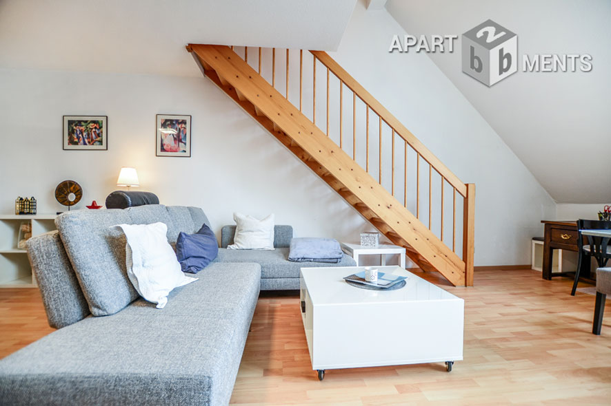 Möblierte Maisonette der gehobenen Kategorie mit Balkon in Bonn-Endenich