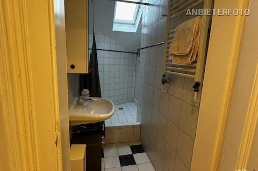 Möblierte Singlewohnung in sehr zentraler Lage der Bonner Südstadt