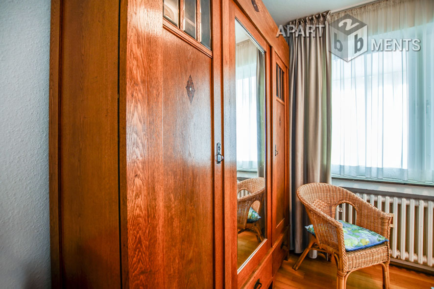 Centrally located spacious studio apartment in Bonn Bad Godesberg