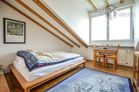 Cosy furnished attic studio with view into green in Bonn-Kessenich