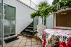 Möbliertes Mini-Apartment in traumhafter Lage am Rhein in Bonn-Castell