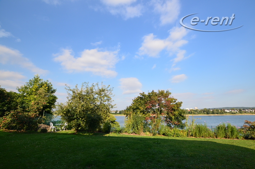 Möbliertes Mini-Apartment in traumhafter Lage am Rhein in Bonn-Castell