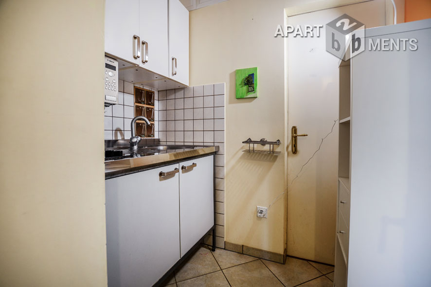 Möbliertes Mini-Apartment in traumhafter Lage am Rhein in Bonn-Castell