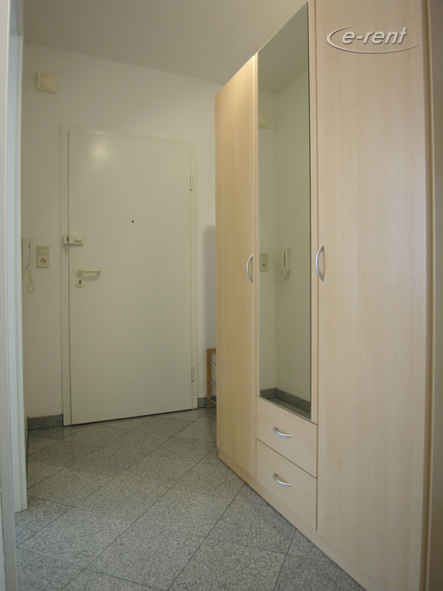 Moderne 1 Zimmer-Wohnung (1 Z, K, D, B) in zentraler Lage