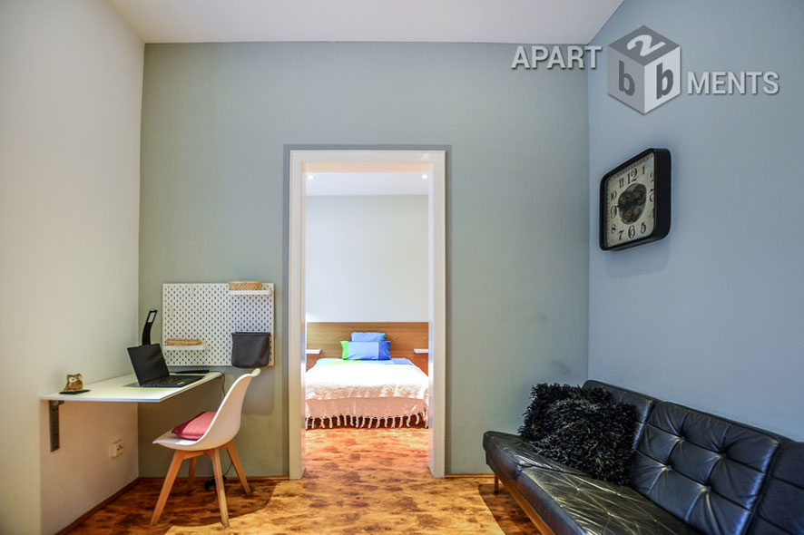 Modern furnished flat in renovated old villa in Bonn-Gronau