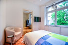 Modern furnished flat in renovated old villa in Bonn-Gronau