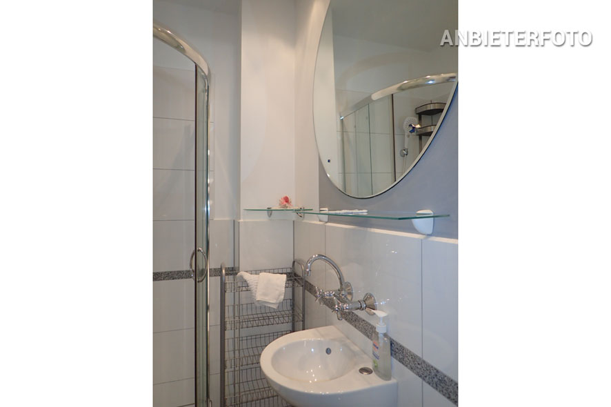 Möbliertes 2-Zimmer-Apartment in sanierter Altbauvilla in Bonn-Gronau