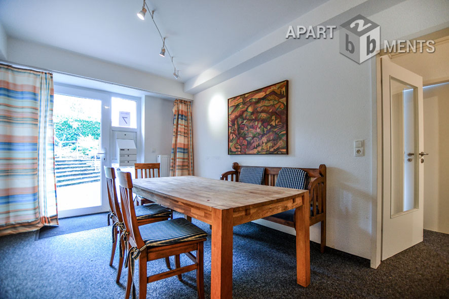 Furnished and spacious room in a neat business apartment-sharing community in Bonn-Gronau