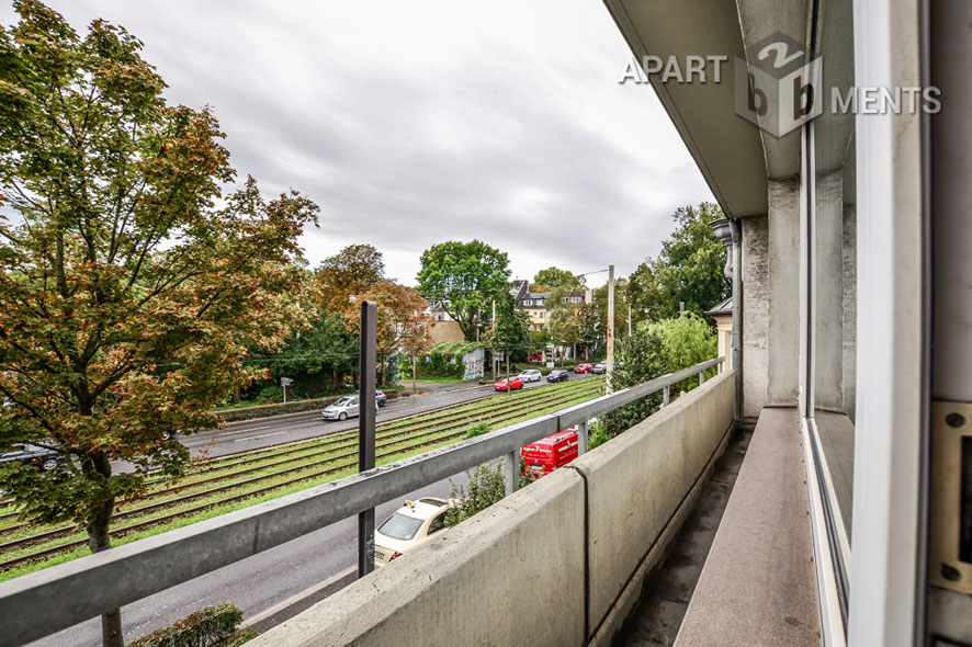 Top möblierte Wohnung in Bonn-Südstadt mit Blick auf den Reuterpark