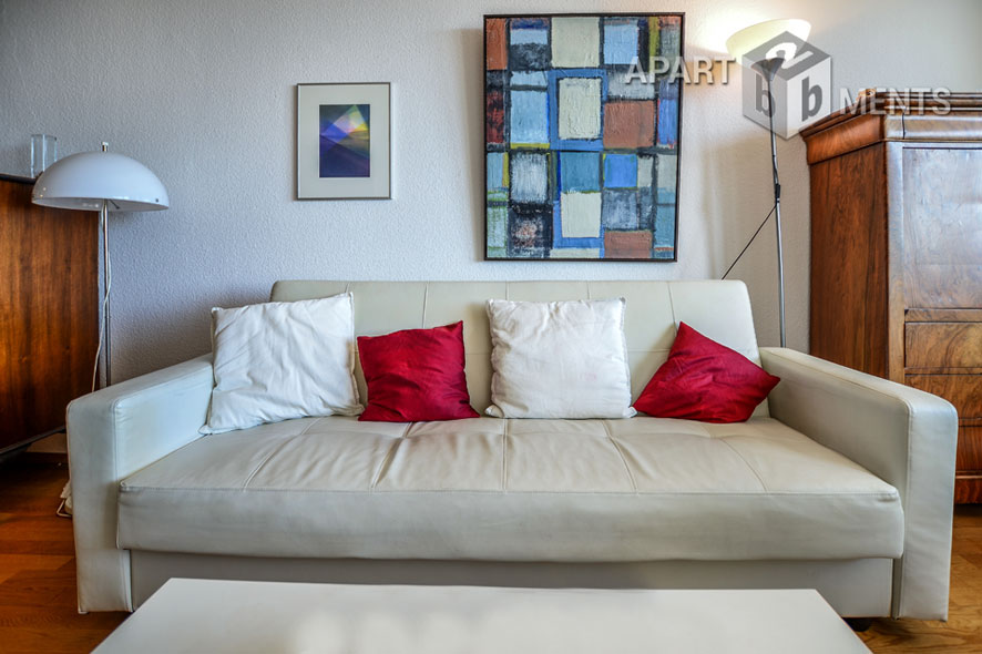 Möbliertes und geräumiges 2-Zimmer-Apartment mit Rheinblick in Bonn-Castell