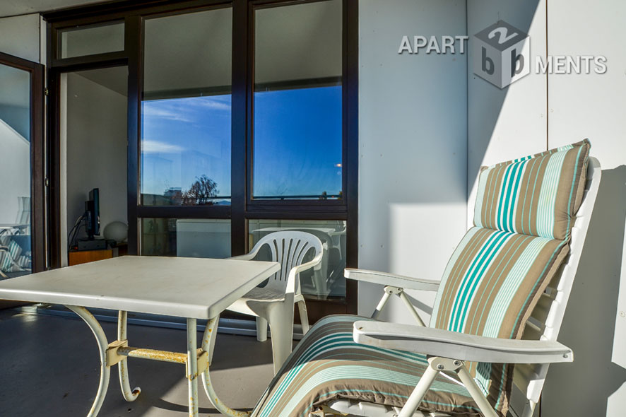 Möbliertes und geräumiges 2-Zimmer-Apartment mit Rheinblick in Bonn-Castell