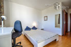 Möbliertes und geräumiges 2-Zimmer-Apartment mit Rheinblick in Bonn-Castell