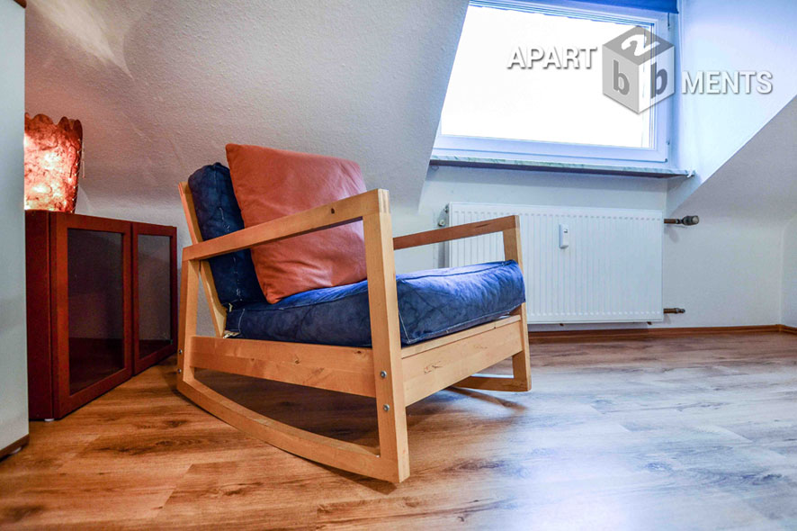 Furnished attic apartment in quiet location in Troisdorf-Spich
