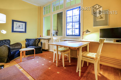 Stylishly furnished flat in an old building in a good location in Bonn-Kessenich-North
