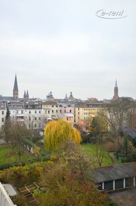 Modern möblierte Dachwohnung in Bonn-Poppelsdorf, Grenze Weststadt