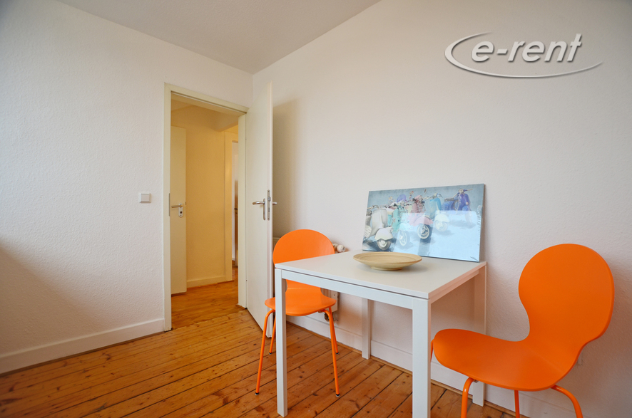 Modern möblierte Dachwohnung in Bonn-Poppelsdorf, Grenze Weststadt