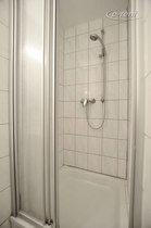 Modern möblierte Dachwohnung in Bonn-Poppelsdorf, Grenze Weststadt