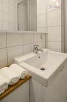 Modern möblierte Dachwohnung in Bonn-Poppelsdorf, Grenze Weststadt