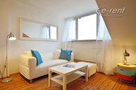 Modern furnished attic apartment  in Bonn-Poppelsdorf, border Weststadt