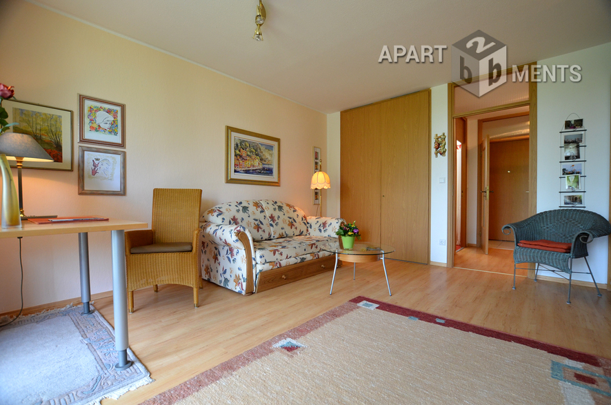 Apartment with view on the Siebengebirge, the Godesburg as well as in the green