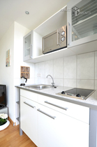 furnished single apartment in a quiet location directly at the Rhine in Bonn-Castell