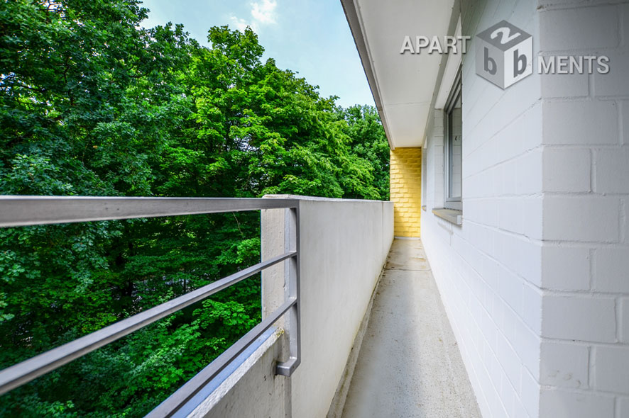 Modern möblierte sehr helle Wohnung in Bonn-Bad Godesberg-Heiderhof