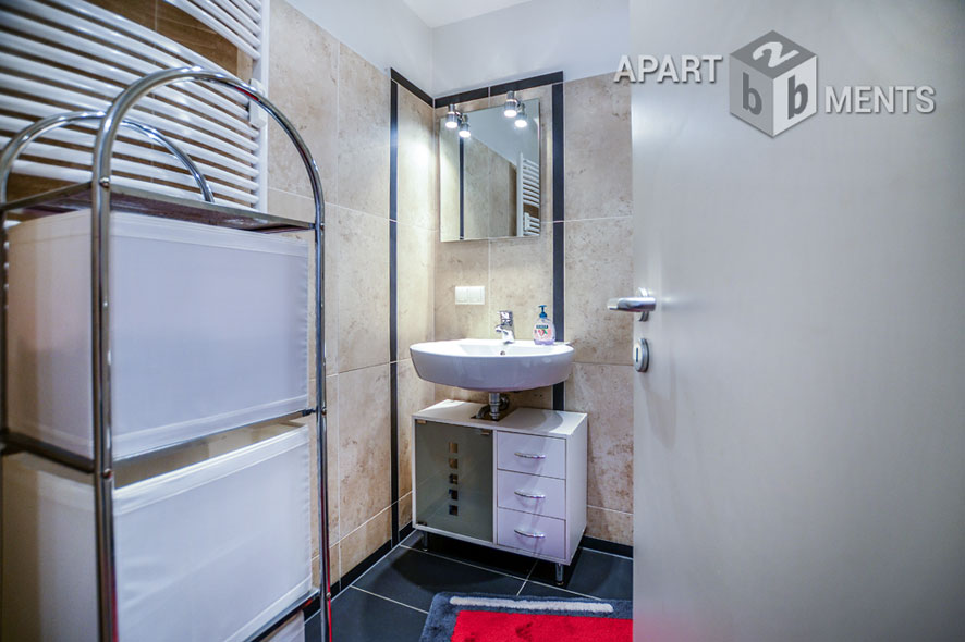 Modern möblierte sehr helle Wohnung in Bonn-Bad Godesberg-Heiderhof