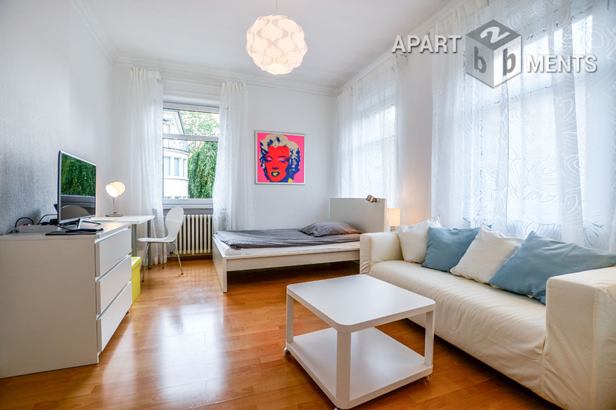 Charming furnished apartment in an old building in Bonn-Weststadt