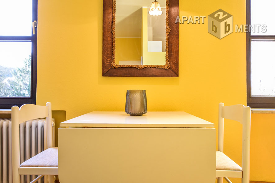 Stilvoll möblierte Altbauwohnung in guter Lage von Bonn-Kessenich