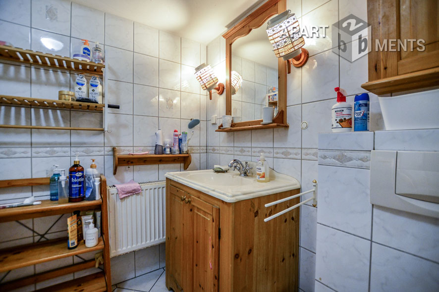 Möbliertes und gepflegtes Zimmer in 2er Frauen-WG in Wachtberg-Pech