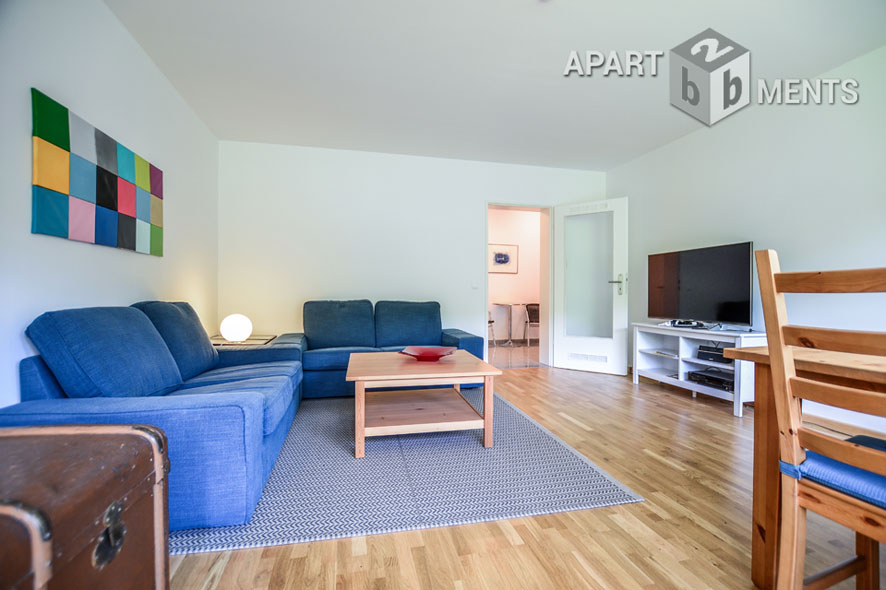 Modern furnished and spacious apartment with balcony in Bonn-Friesdorf