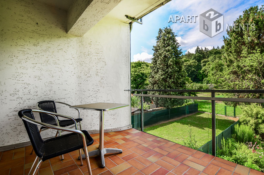Modern furnished and spacious apartment with balcony in Bonn-Friesdorf