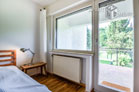 Modern furnished and spacious apartment with balcony in Bonn-Friesdorf