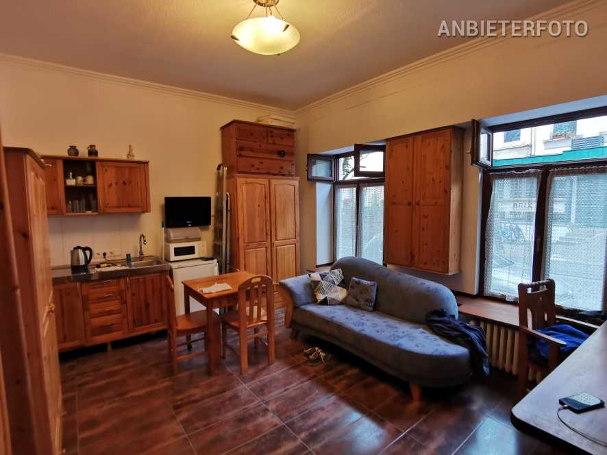 Gepflegt möbliertes Singleapartment in Bonner citynaher Altstadtlage
