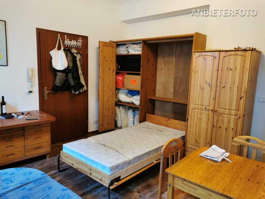 Gepflegt möbliertes Singleapartment in Bonner citynaher Altstadtlage