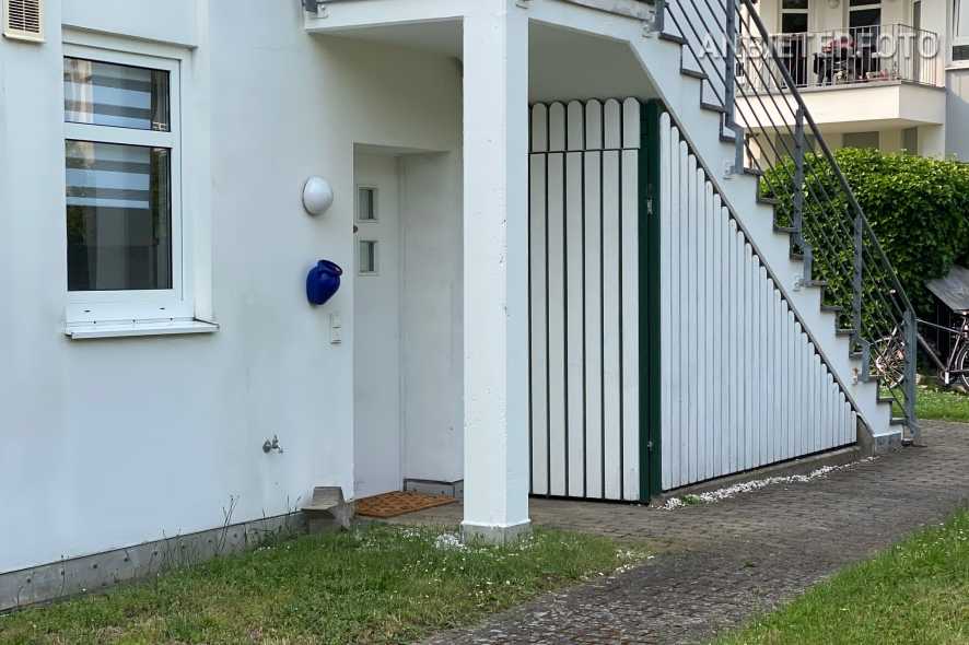 Barrier-free and furnished apartment with terrace in Bonn-Poppelsdorf