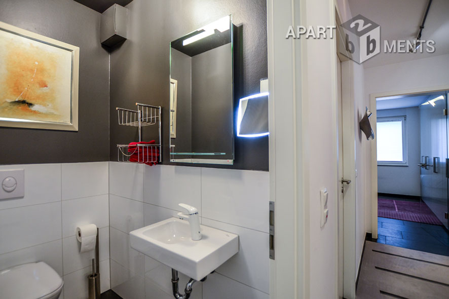 Möblierte Wohnung der Top-Kategorie mit Sauna und Balkon in Bonn-Beuel