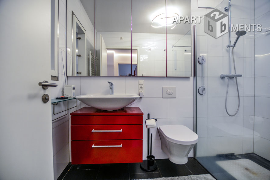 Möblierte Wohnung der Top-Kategorie mit Sauna und Balkon in Bonn-Beuel