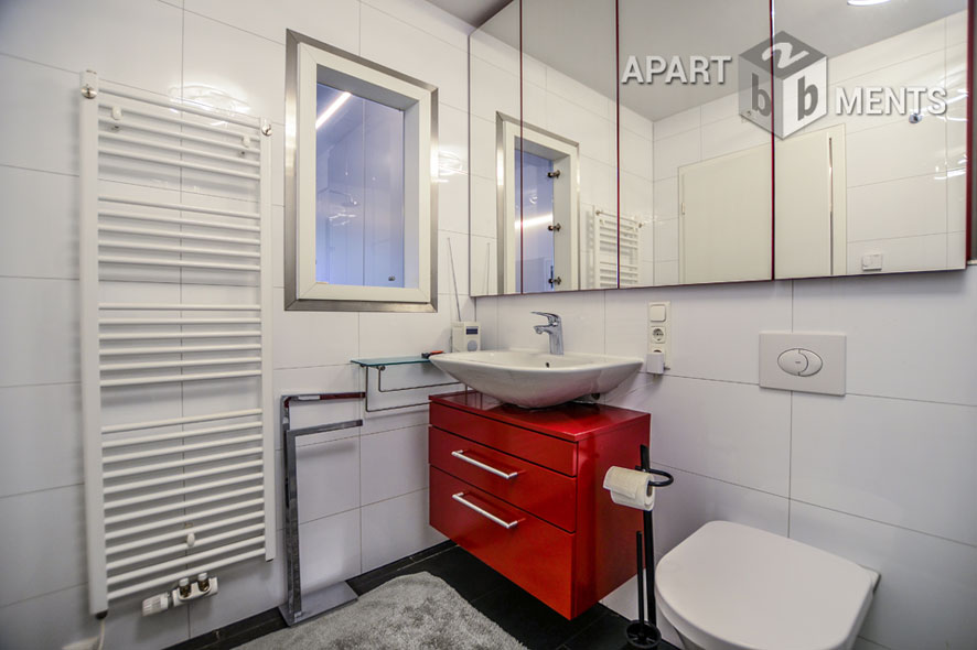 Möblierte Wohnung der Top-Kategorie mit Sauna und Balkon in Bonn-Beuel