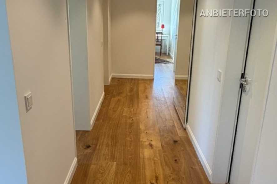 Hochwertig möblierte Wohnung mit bestem Panoramablick in Bonn-Mehlem