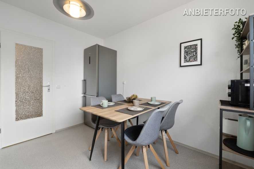 Geräumige und möblierte Wohnung mit Balkon in Niederkassel-Mondorf