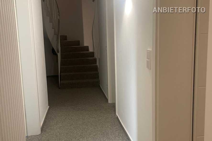 Möbliertes Haus mit Blick zu Rhein und Siebengebirge in Remagen-Oberwinter