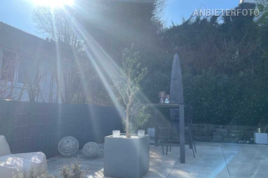 Möbliertes Haus mit Blick zu Rhein und Siebengebirge in Remagen-Oberwinter