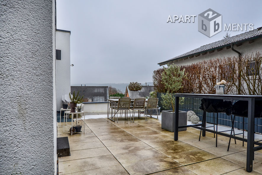 Möbliertes Haus mit Blick zu Rhein und Siebengebirge in Remagen-Oberwinter